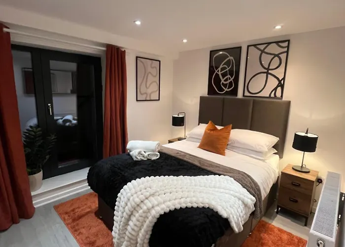 Premier Central London North Apartment